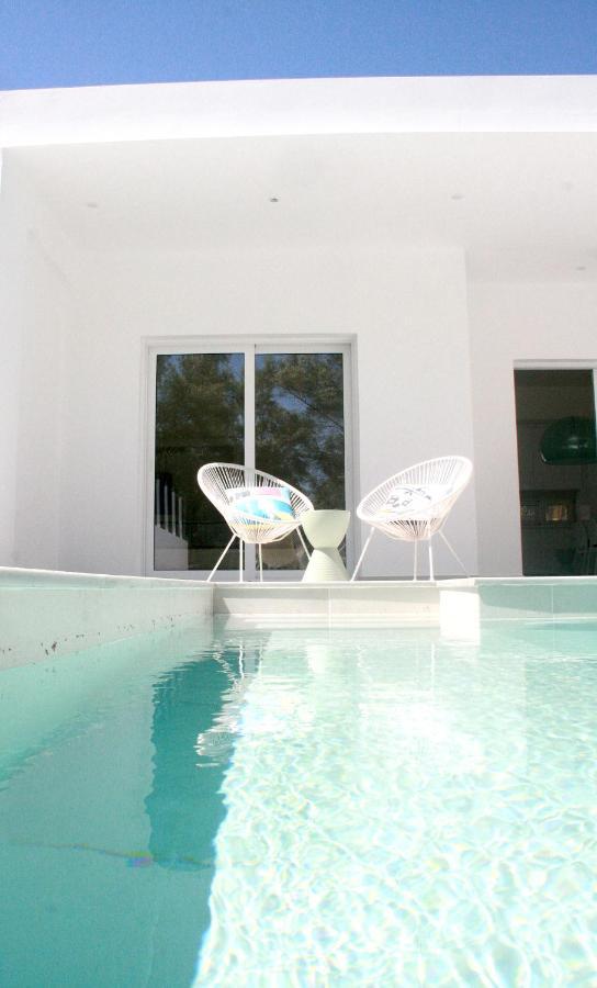 Splash Suites With Private Pools نِكيانا المظهر الخارجي الصورة