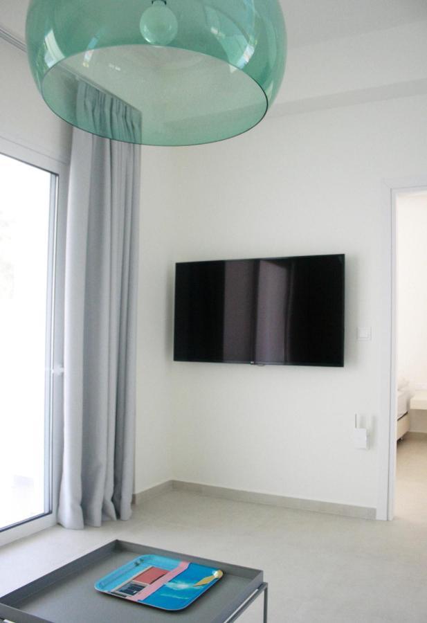 Splash Suites With Private Pools نِكيانا المظهر الخارجي الصورة