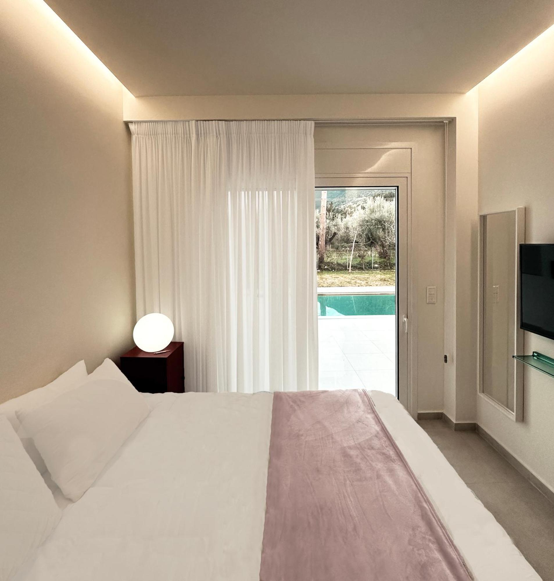 Splash Suites With Private Pools نِكيانا المظهر الخارجي الصورة