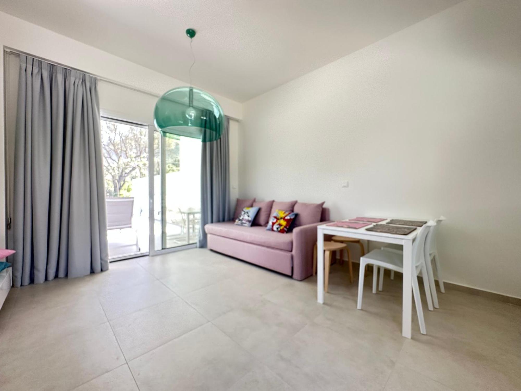 Splash Suites With Private Pools نِكيانا المظهر الخارجي الصورة
