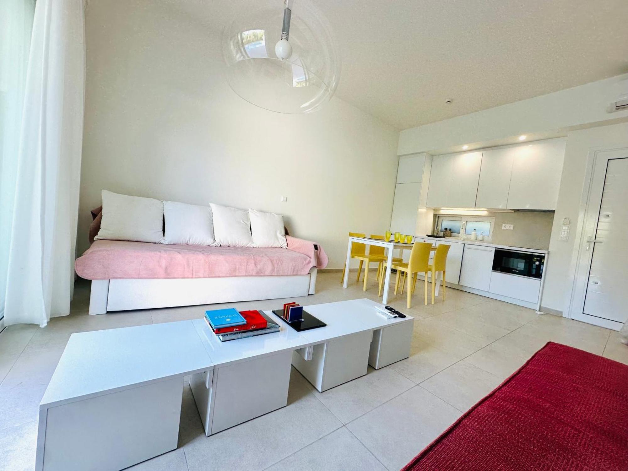 Splash Suites With Private Pools نِكيانا المظهر الخارجي الصورة